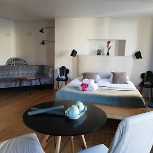 Suite à 1 Chambre à Coucher